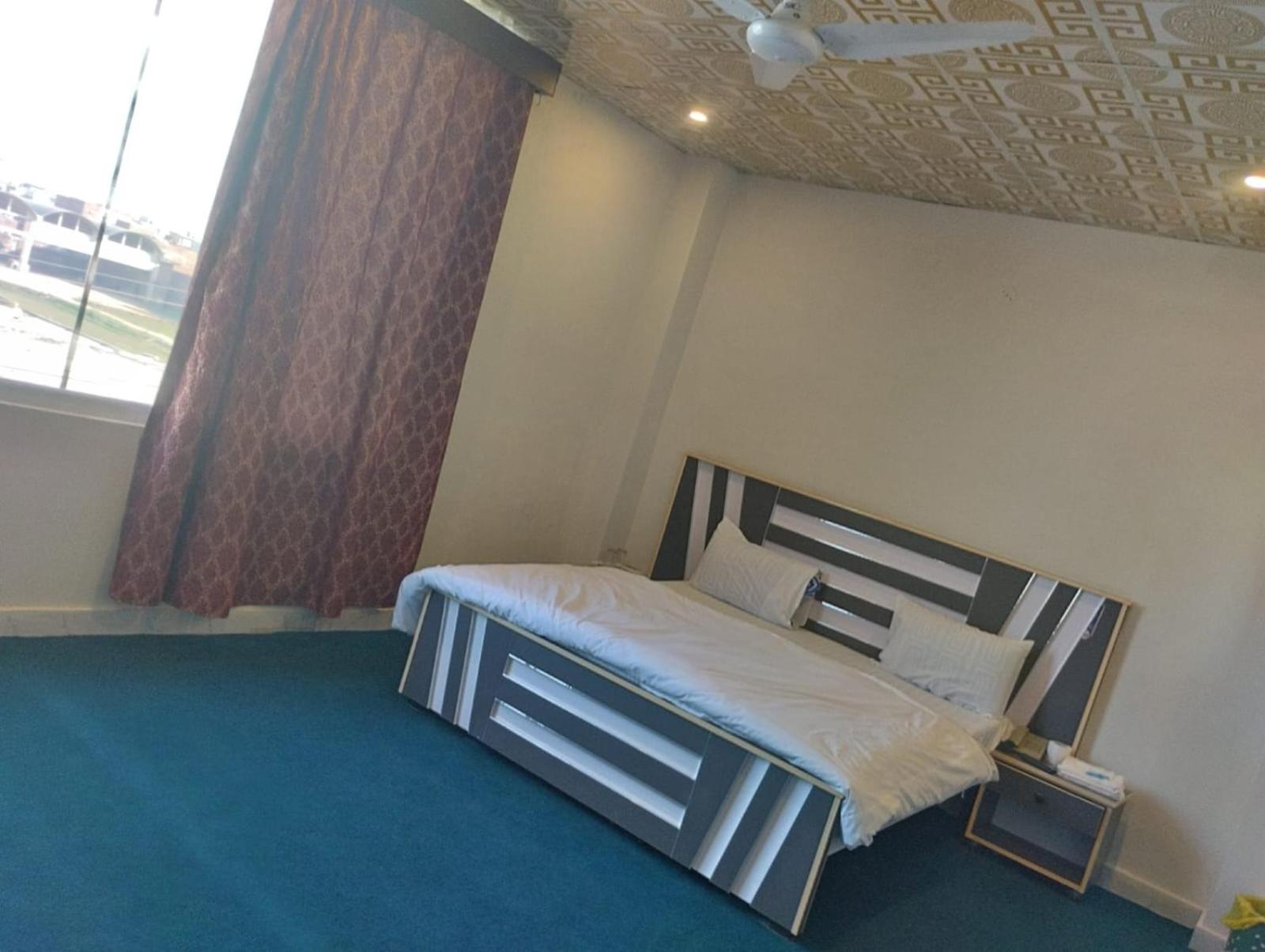 Hotel Royal Sweet Lahore Exterior photo